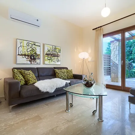 2 Bedroom Harubi With Private Pool, Aphrodite Hills * Kouklia